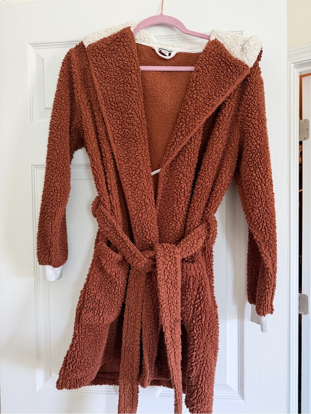American Eagle Outfitters Hooded Sherpa Robe in Rust